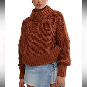 Free people sweater size s 💕💕